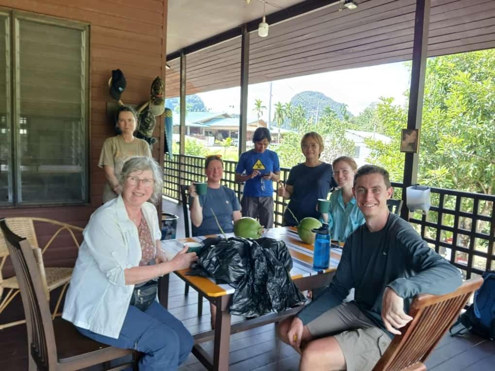 Mulu Tribal Homestay Εξωτερικό φωτογραφία